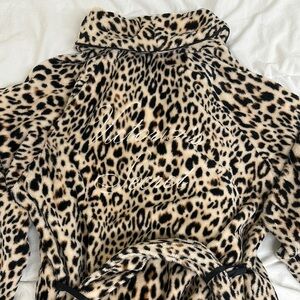 Victoria's Secret Leopard Print Women's Robe